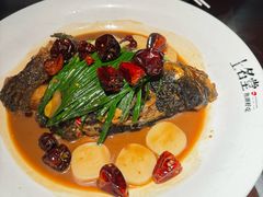 -上名堂·鱼头好吃(体育场路店)