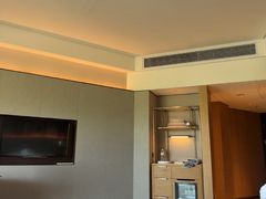 -上海佘山世茂艾美酒店