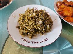 凉拌木兰芽-翼松楼餐厅