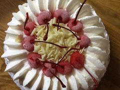 -红宝石·鲜奶小方·海派西点房(万航店)