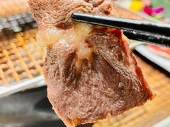 黑牛牡蛎-明洞阿姨·韩式酱蟹烤肉·创意料理(三元桥店)