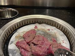 -钱小主·自助回旋烤肉火锅餐厅(东方新天地店)