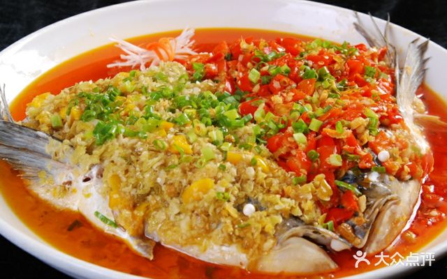 毛家湘菜馆(古城西路店)双色鱼头图片 - 第1张