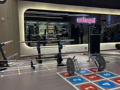 -英派斯健身旗舰店(海信国际中心馆)