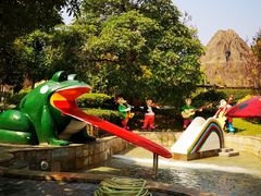 -森波拉火山温泉