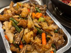 -鸿顺老铁锅美蛙鱼府(解放碑店)