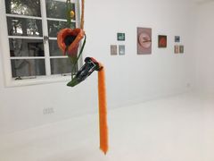 -胶囊画廊