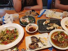 -喝丢一只鞋海鲜烧烤·海肠捞饭(市场店)