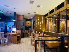 -呷哺呷哺(万达新世界店)