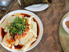 -岩保农家乐
