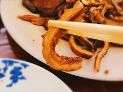 -溢心园香河肉饼总店
