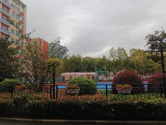 -上海市工商外国语学校