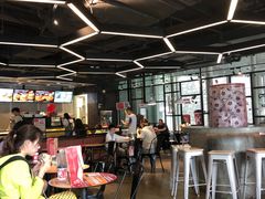 大堂-肯德基(孝陵卫地铁站店)