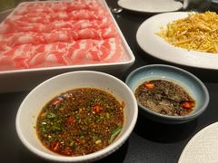 -鲜入唯煮·港式海鲜牛肉火锅(金宝街店)