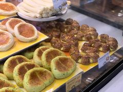 -巴黎贝甜(大宁国际商业广场店)