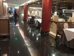 -凤凰园烤鸭店·唐山菜·传承花椒肉(老唐丰路店)