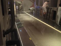 -漫·汤泉