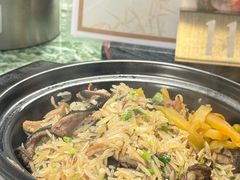 黄鳝煲仔饭-牛记咖喱美食(十月初五日街店)