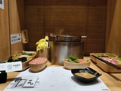 -独食火锅·半米屋台(直营总店)
