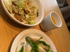 -关东小磨东北菜(上海长风大悦城店)