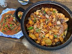 -老钟家烤羊排·敦伊阁清真餐厅胡羊焖饼