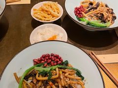 -漆黑觉米粉(三里屯店)