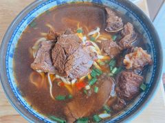-牛师傅牛肉面(尚隆路店)