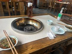 -九尺赵老四鲜鹅肠火锅