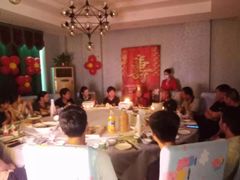 -一家人(南京路店)