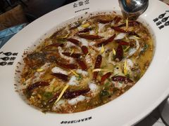 -渔语鱼新川菜Bistro(万象天地店)