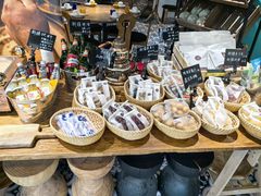 -纳鲁孜·新疆特色餐厅(上海悦荟广场店)