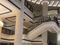 -浅深(世茂滨江精品店)