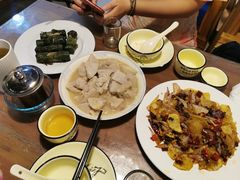 -老街坊餐吧