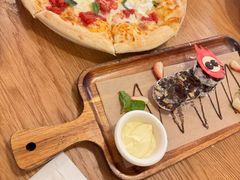 -城市大道红炉披萨烘焙坊