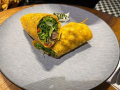 煎牛里脊卷饼-Moka Bros 摩卡站(西单大悦城店)