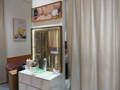 -海马体照相馆(万菱汇店)