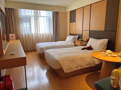 -全季酒店(成都春熙路IFS国金中心店)
