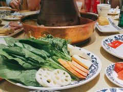 -东镇老火锅(长春路首店)