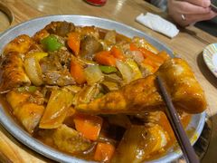 馕包肉-巴依兄弟西域美食(机场店)