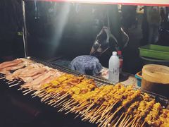 -周日夜市