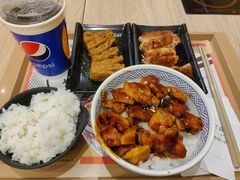 -吉野家(学院路店)