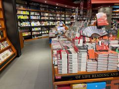 -西西弗书店(城西银泰城店)