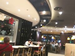 大堂-必胜客(漕宝路店)