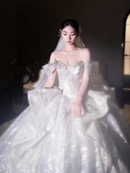 -欣薇婚纱(新源乐汇城店)