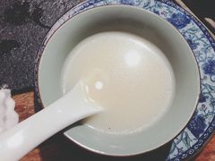 -大匠工房古船木艺术餐厅·猪肚鸡专门店(长白仙岛店)