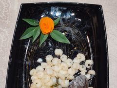 龙井虾仁-花中城·杭帮菜·粤菜·海鲜火锅(清泰街店)