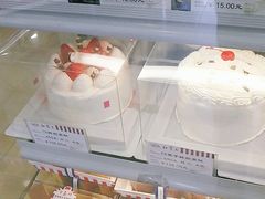 -红宝石·鲜奶小方·海派西点房(浦三店)