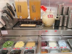 -成都你六姐·牛肉冒菜·麻辣香锅(长泰广场店)