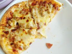 鸡肉蘑菇芝士披萨-中央财经大学-食堂