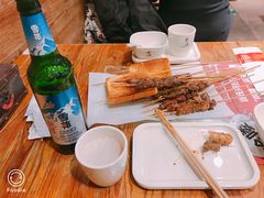 -管氏翅吧(护国寺店)
